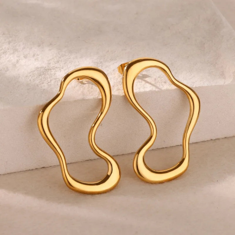 Asymmetrical earrings
